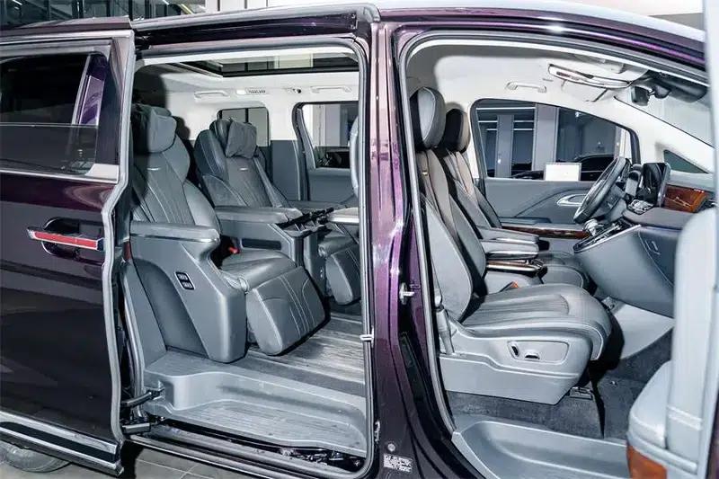 Hongqi HQ9 PHEV 2024 AWD Luxury Edition — миниатюра 27