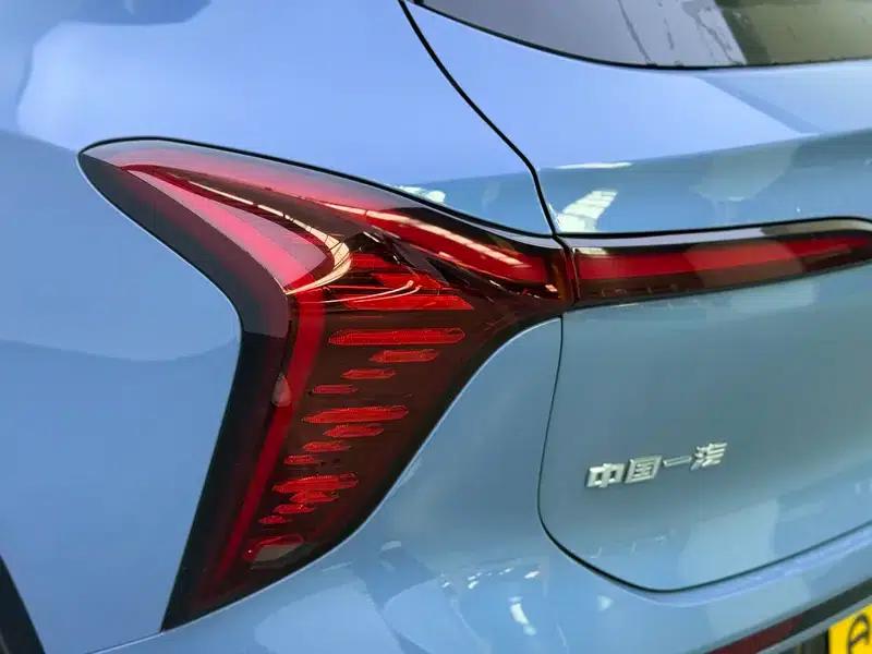 Hongqi Tiangong 06 2025 660 AWD Smart Selection Edition — миниатюра 13