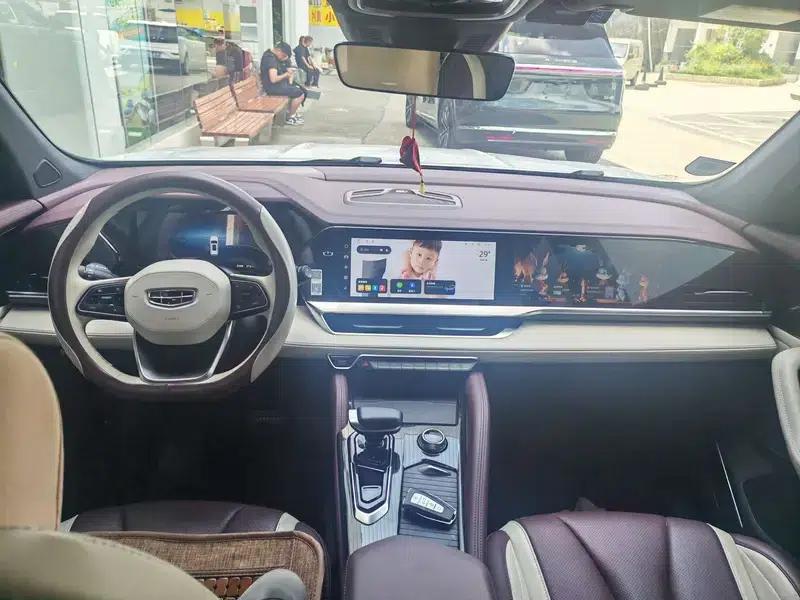 Geely Xingyue L 2024 2.0TD High-Power Automatic Two-Wheel Drive Cloud Edition — миниатюра 6