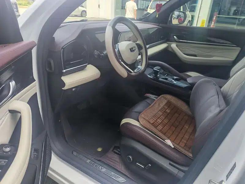 Geely Xingyue L 2024 2.0TD High-Power Automatic Two-Wheel Drive Cloud Edition — миниатюра 8