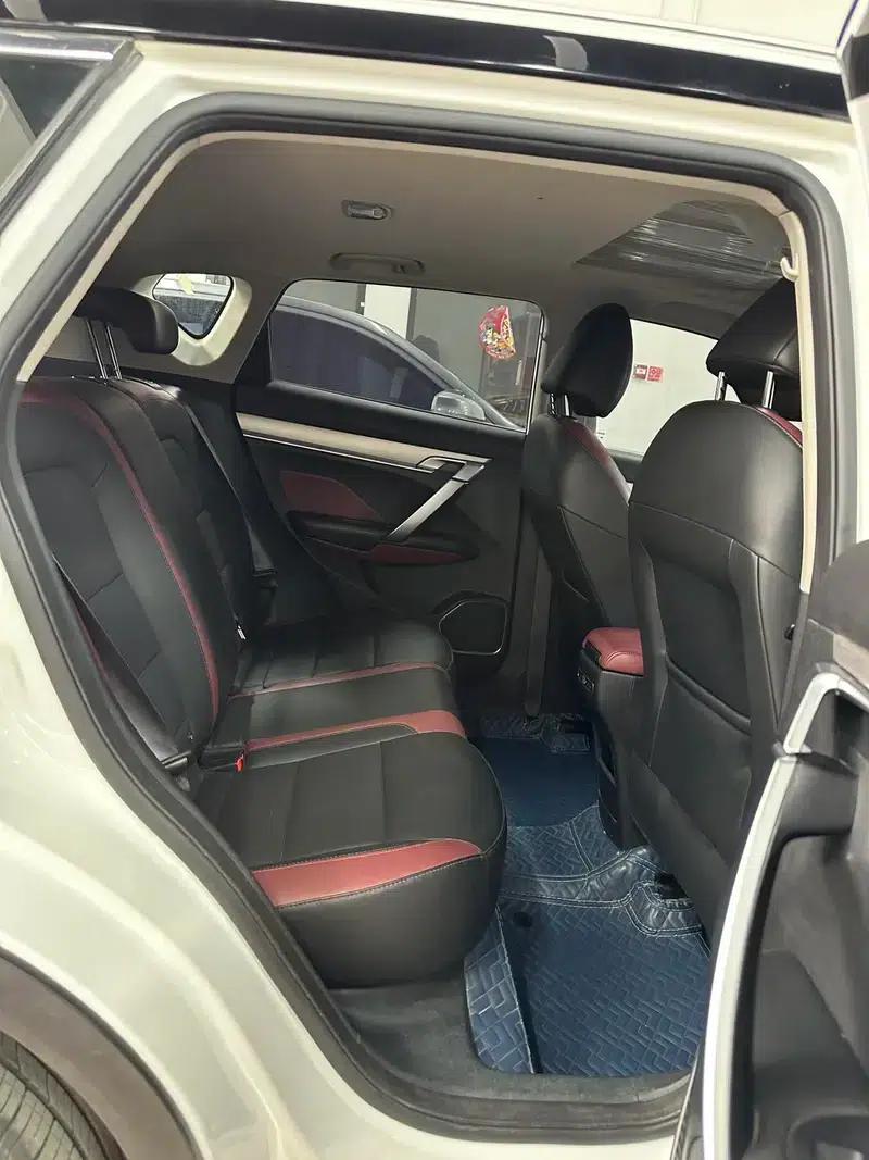 Geely Binyue 2021 240T DCT Platinum Edition — миниатюра 7