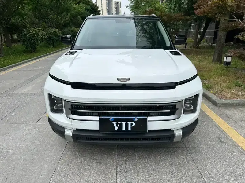 Geely ICON 2023 1.5TD Chocolate Edition — миниатюра 2