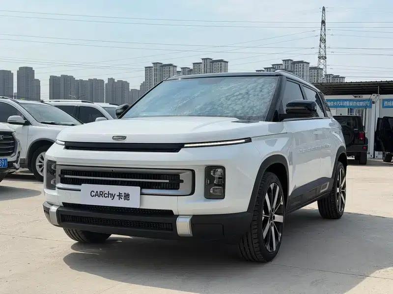 Geely ICON 2023 1.5TD Chocolate Edition — миниатюра 1