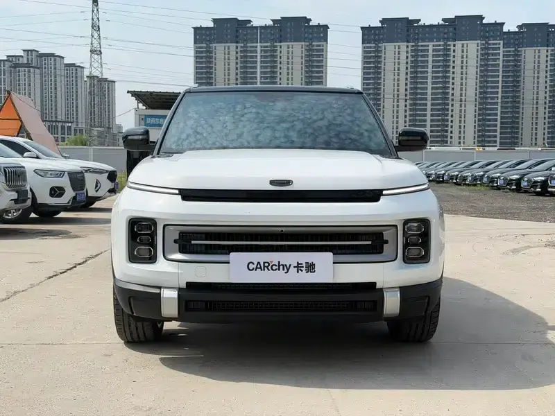 Geely ICON 2023 1.5TD Chocolate Edition — миниатюра 2