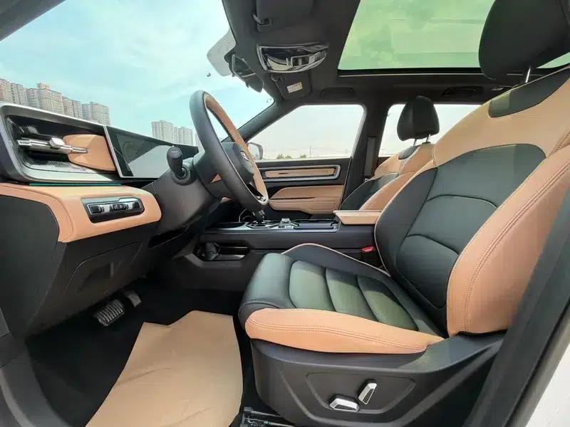 Geely ICON 2023 1.5TD Chocolate Edition — миниатюра 19