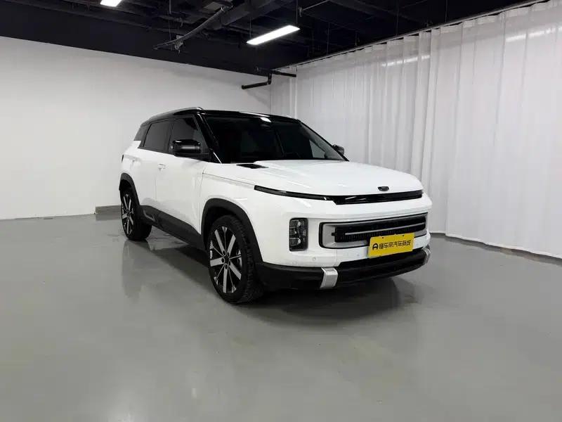 Geely ICON 2023 1.5TD Chocolate Premium Edition — миниатюра 3