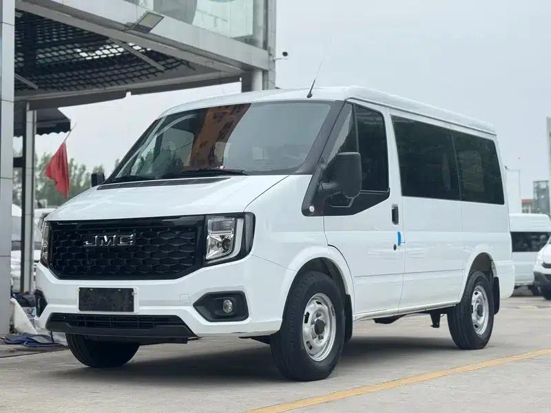 Fushun 2024 2.0T Manual Diesel Short Wheelbase Low Roof Commercial Multi-purpose Passenger Vehicle (5 Seats) — миниатюра 1