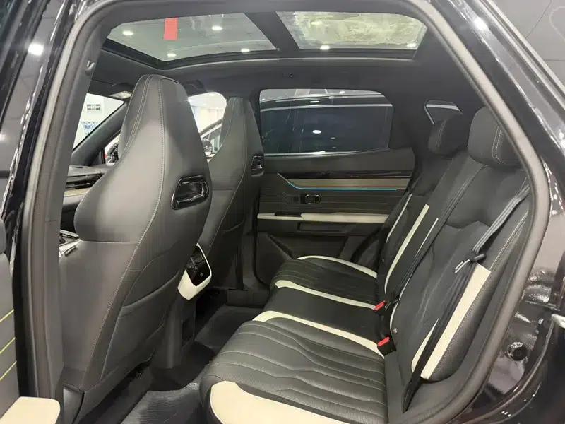 Jetour Mountain & Sea L6 2024 1.5TD DHT MAX — миниатюра 9