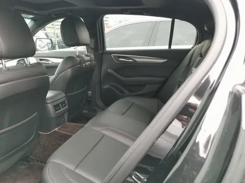 2023 Cadillac CT5 28T Luxury Standard Edition — миниатюра 11