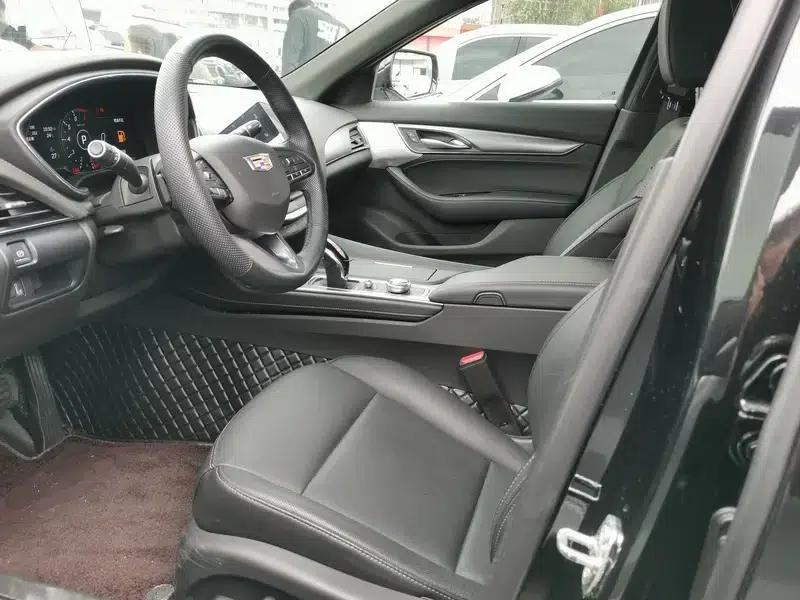 2023 Cadillac CT5 28T Luxury Standard Edition — миниатюра 10
