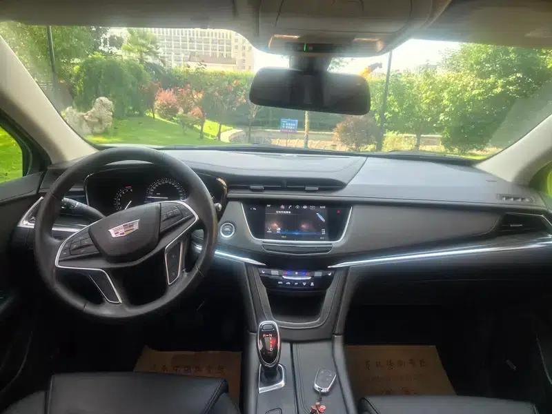 Cadillac XT5 2017 Anniversary Edition 25T Luxury — миниатюра 8