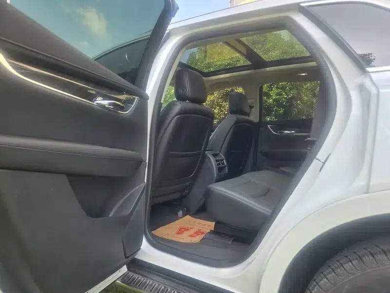 Cadillac XT5 2017 Anniversary Edition 25T Luxury — миниатюра 10