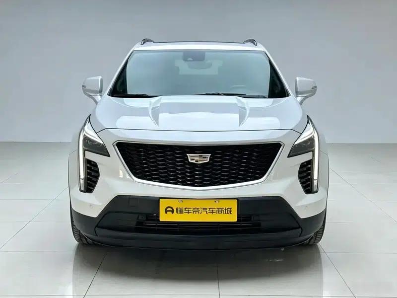 2022 Cadillac XT4 28T AWD Platinum Edition — миниатюра 2