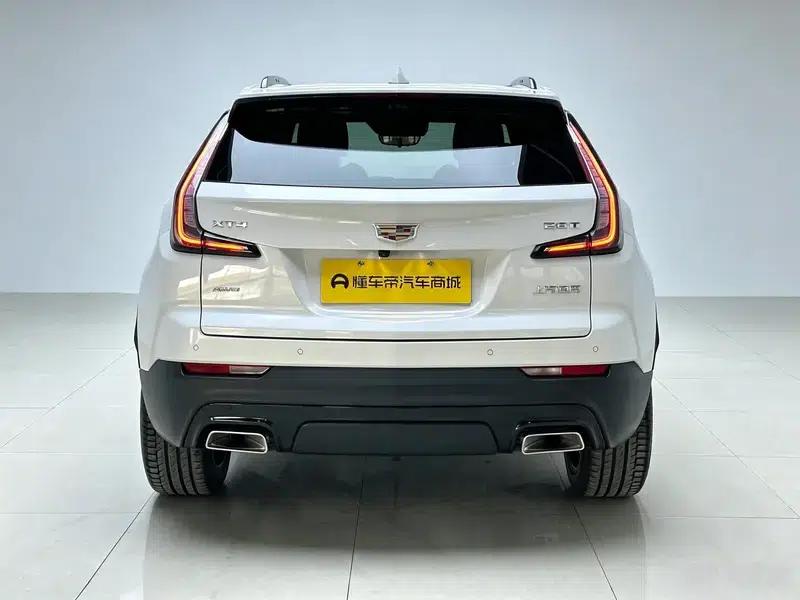 2022 Cadillac XT4 28T AWD Platinum Edition — миниатюра 6