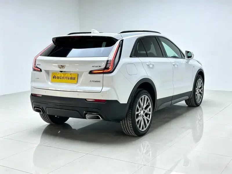2022 Cadillac XT4 28T AWD Platinum Edition — миниатюра 7