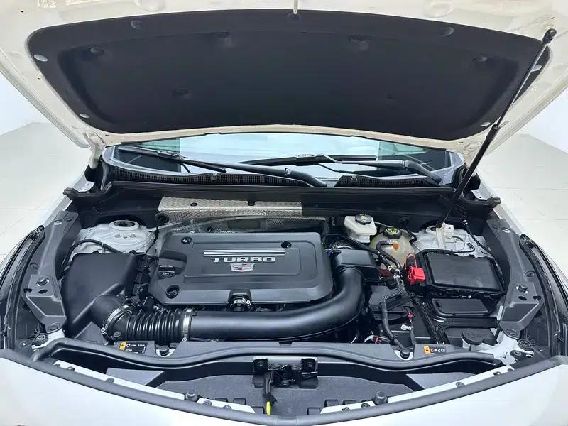 2022 Cadillac XT4 28T AWD Platinum Edition — миниатюра 10