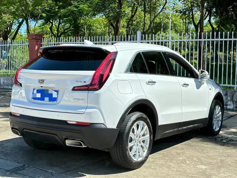 Cadillac XT4 2021 28T Two-Wheel Drive Technology Edition — миниатюра 6