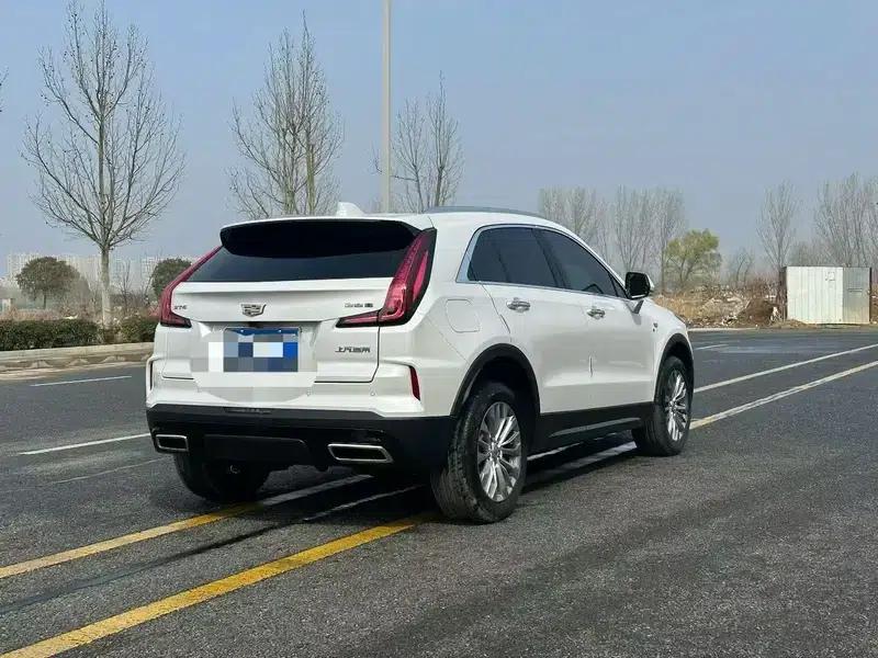2024 Cadillac XT4 Facelift 28T Two-Wheel Drive Luxury — миниатюра 6