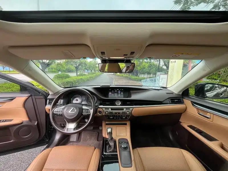Lexus ES 2015 300h Comfort Edition — миниатюра 7