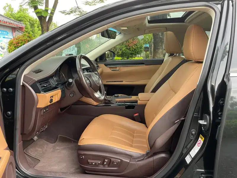 Lexus ES 2015 300h Comfort Edition — миниатюра 8