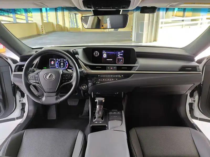 Lexus ES 2020 200 Premium Edition (China VI Emission Standard) — миниатюра 12