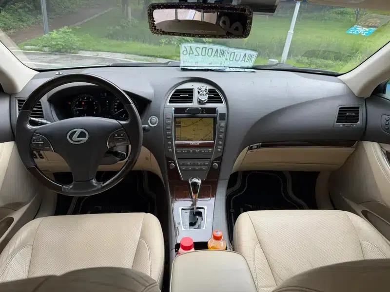 Lexus ES 2010 240 Luxury Edition — миниатюра 7