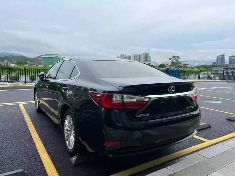 Lexus ES 2015 200 Elite Edition — миниатюра 4