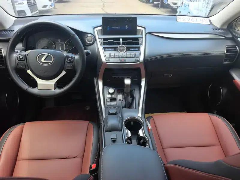 Lexus NX 2016 200 AWD Sport Edition — миниатюра 7