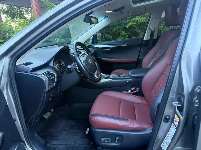 Lexus NX 2015 200t AWD Sport Edition — миниатюра 8