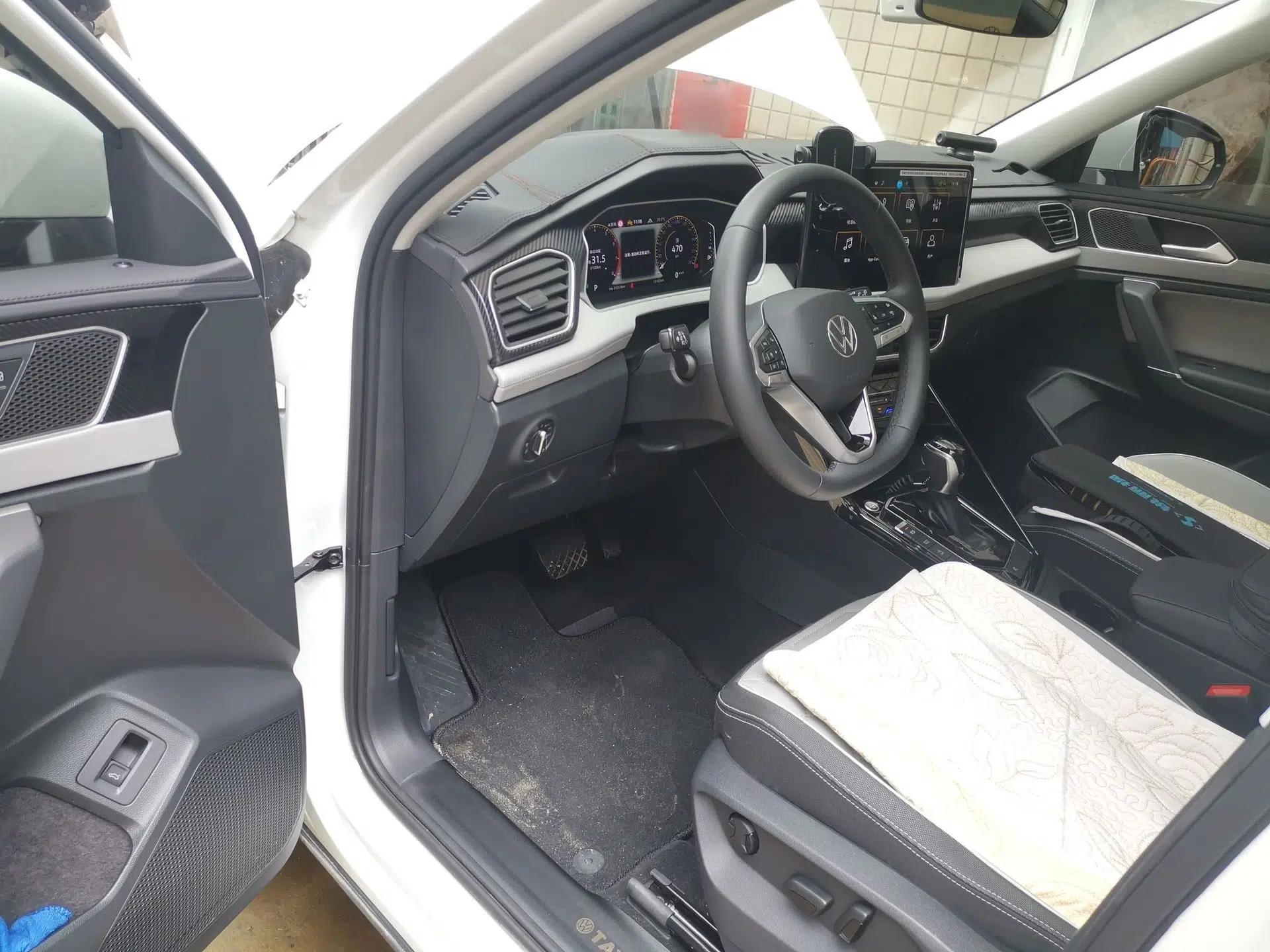 Volkswagen Tayron 2024 330TSI Two-Wheel Drive Luxury Plus Advanced Version — миниатюра 16