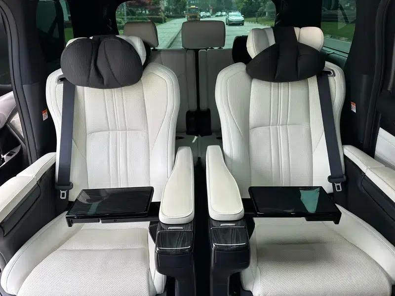 Lexus LM 2020 300h E-Four 7-Seat Elegant Edition — миниатюра 11