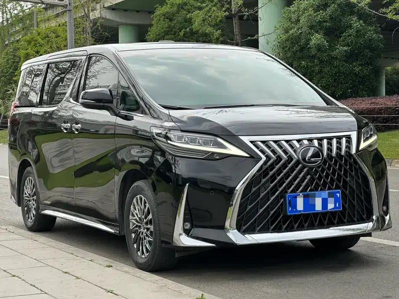 Lexus LM 2020 300h E-Four 7-Seat Elegant Edition — миниатюра 3