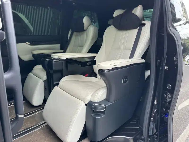 Lexus LM 2020 300h E-Four 7-Seat Elegant Edition — миниатюра 10