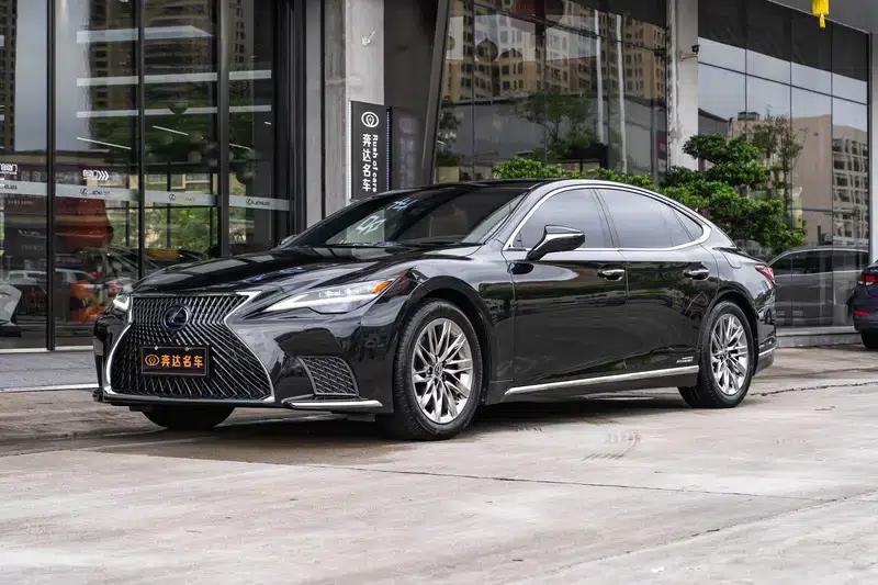 Lexus LS 2021 500h Luxury Edition — миниатюра 1