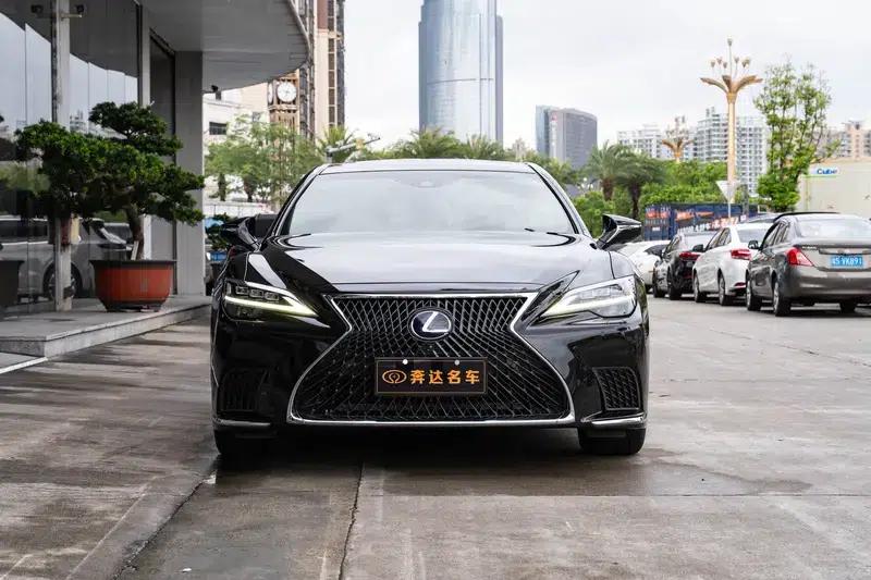 Lexus LS 2021 500h Luxury Edition — миниатюра 2
