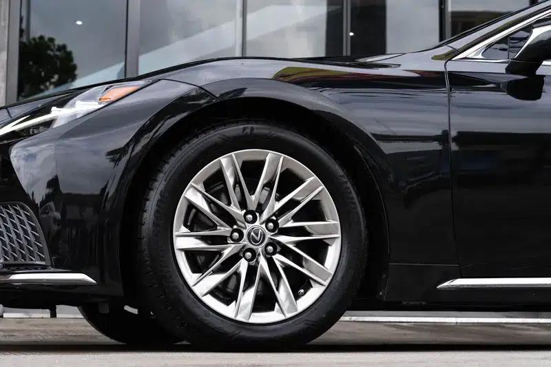 Lexus LS 2021 500h Luxury Edition — миниатюра 11