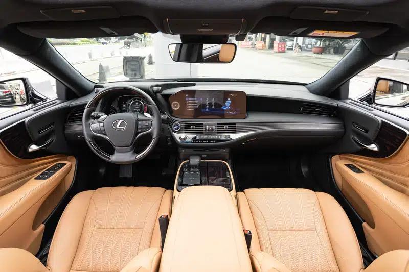 Lexus LS 2021 500h Luxury Edition — миниатюра 15
