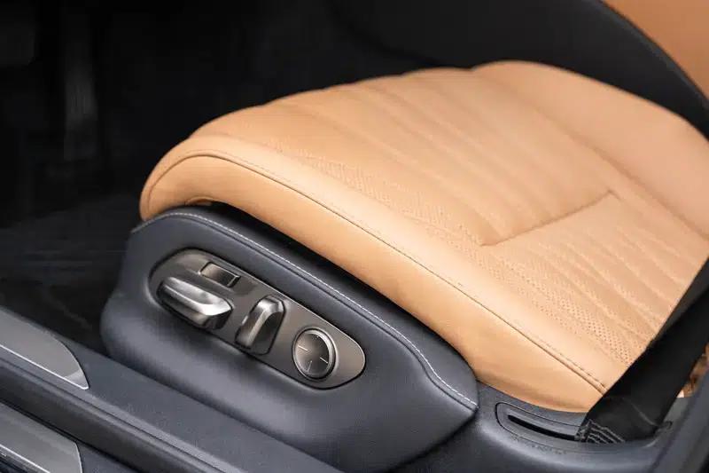 Lexus LS 2021 500h Luxury Edition — миниатюра 19