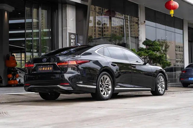 Lexus LS 2021 500h Luxury Edition — миниатюра 5