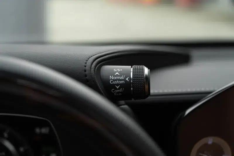 Lexus LS 2021 500h Luxury Edition — миниатюра 10