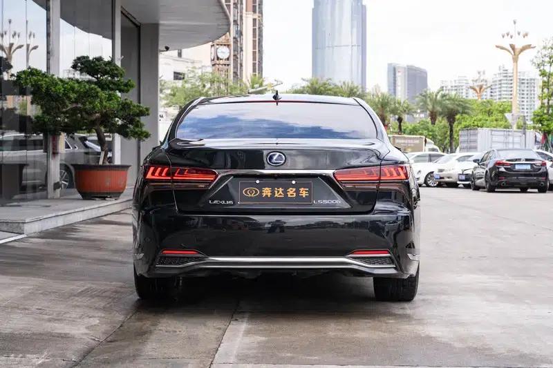 Lexus LS 2021 500h Premium Edition — миниатюра 4