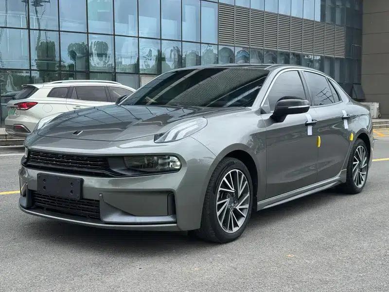 Lynk & Co 03 2022 1.5TD DCT Plus — миниатюра 1