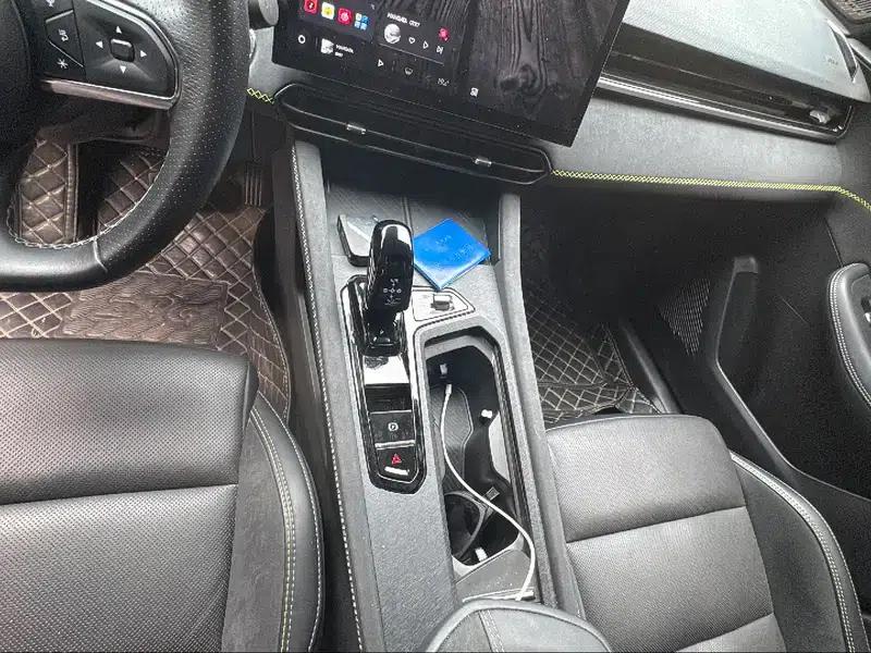 Lynk & Co 03 2023 1.5TD DCT Pro — миниатюра 14
