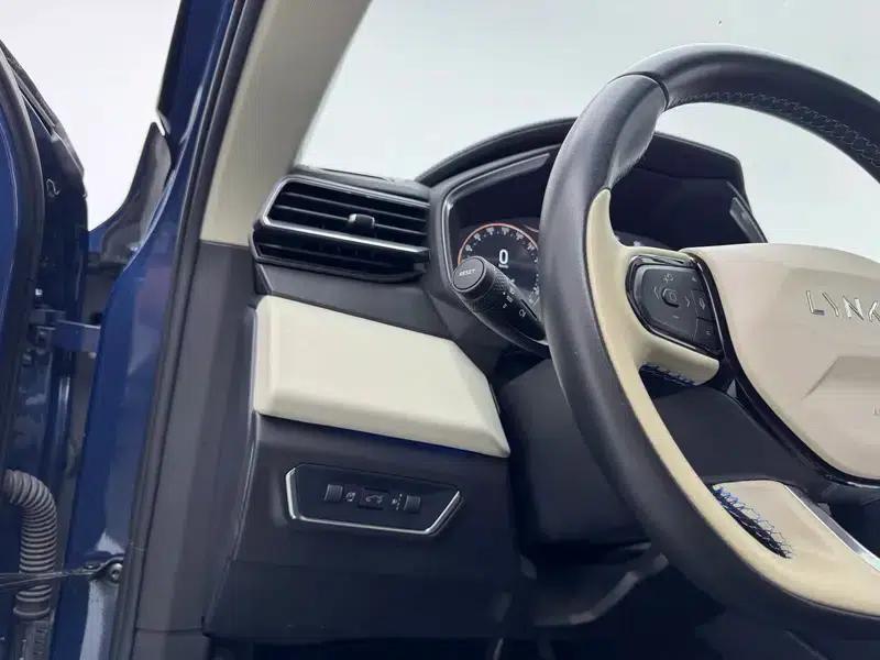 Lynk & Co 01 2021 2.0TD Two-Wheel Drive Pro — миниатюра 18