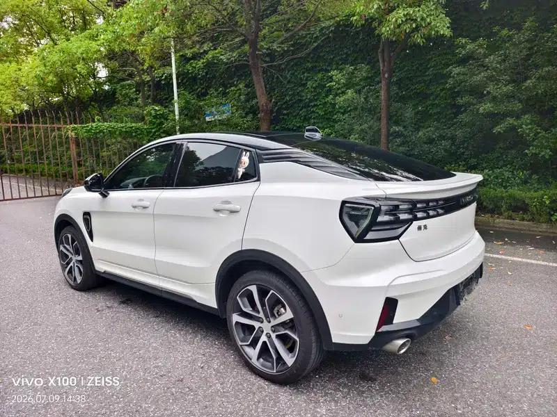 Lynk & Co 05 2020 2.0TD AWD Halo — миниатюра 5