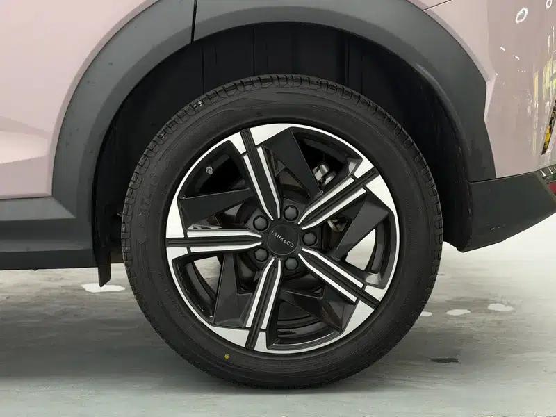Lynk & Co 06 EM-P 2024 Model, EM-P 126km Long Range Halo — миниатюра 9