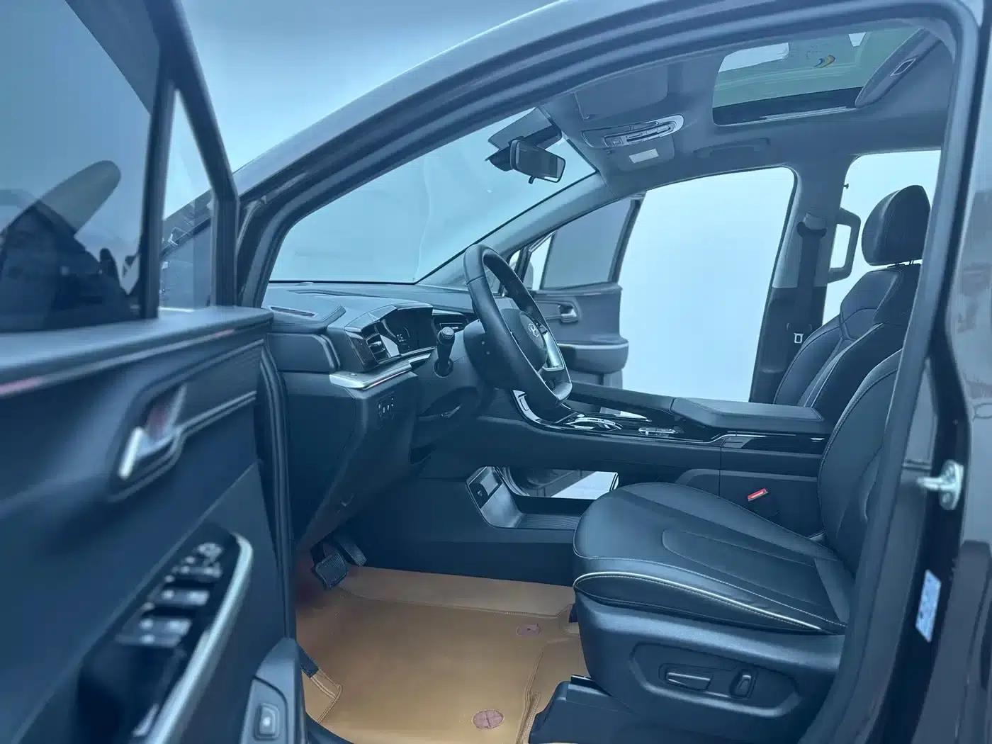 Kusto 2021 270TGDi Premium Edition LUX — миниатюра 12