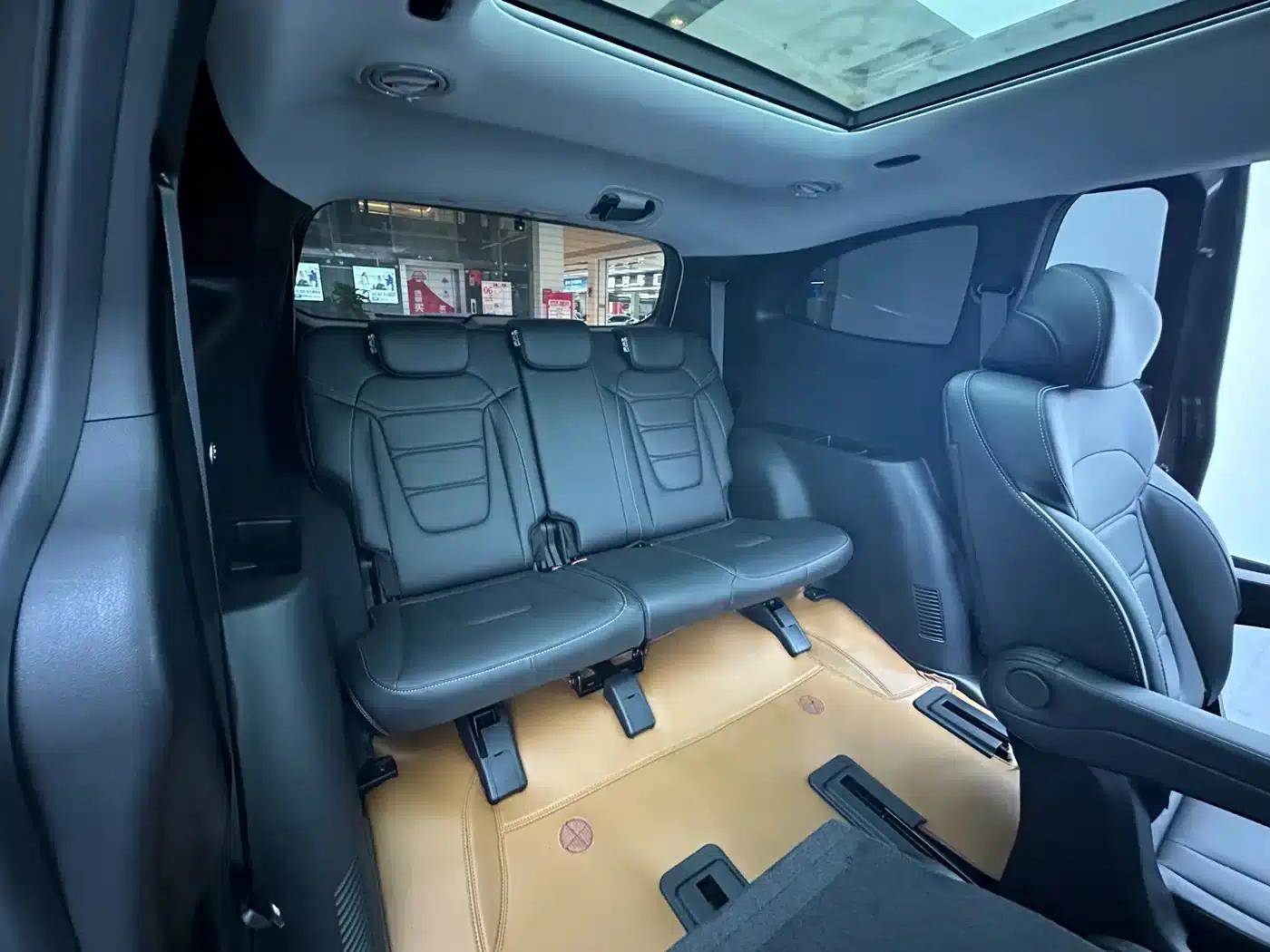 Kusto 2021 270TGDi Premium Edition LUX — миниатюра 26