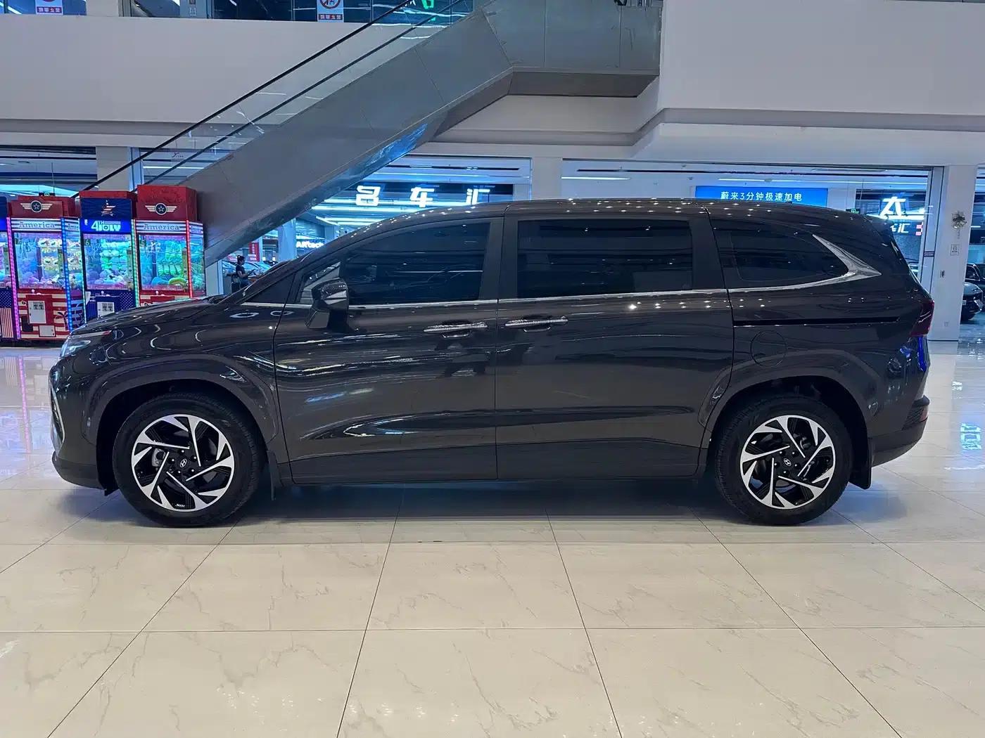 Kusto 2021 270TGDi Premium Edition LUX — миниатюра 7