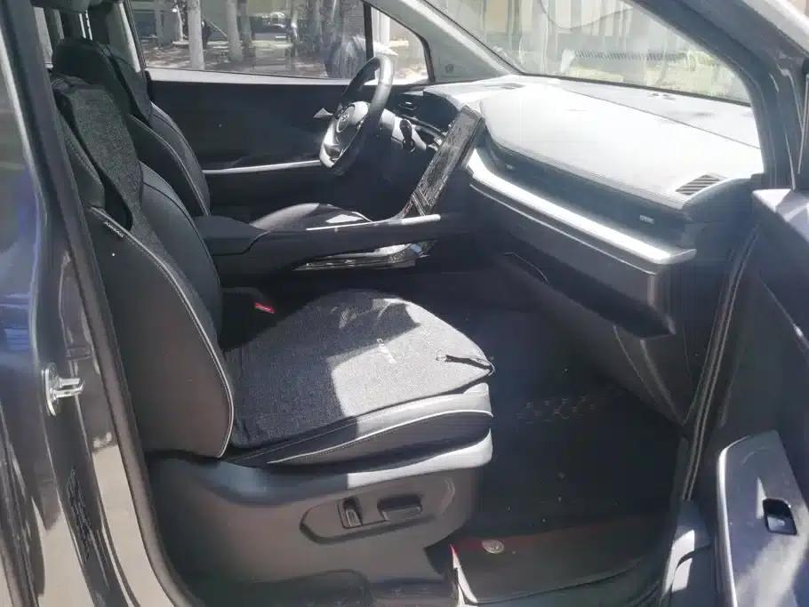 Kusto 2021 270TGDi Premium Edition LUX — миниатюра 8